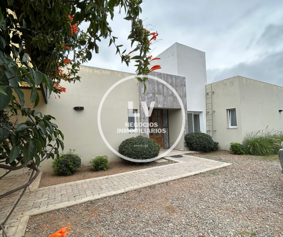 Casa Valle Escondido