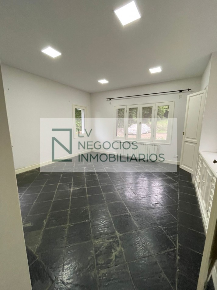 CASA EN ALTOS DE SAN LORENZO