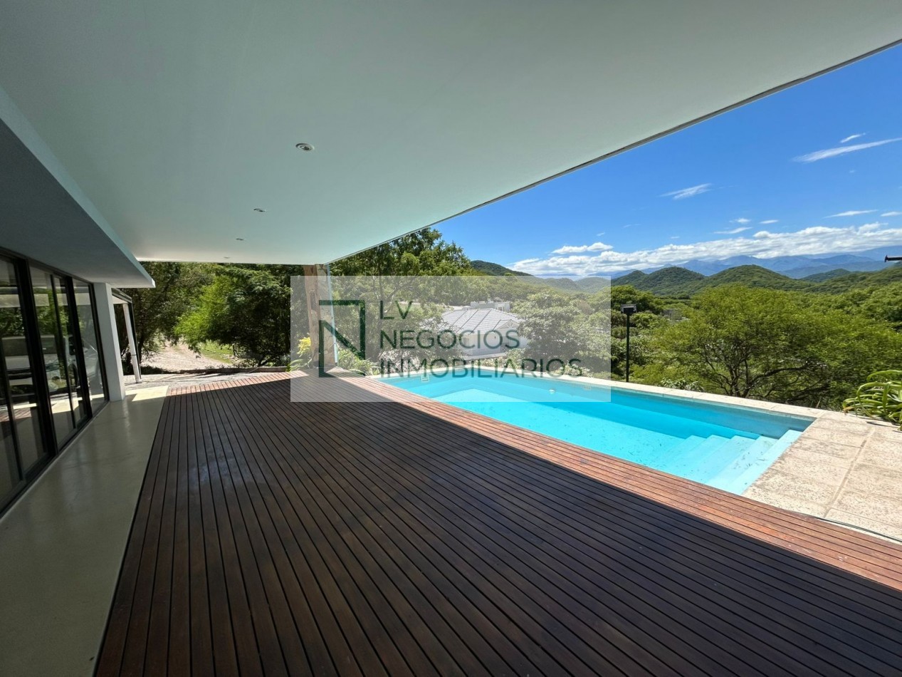 Casa en Valle Escondido