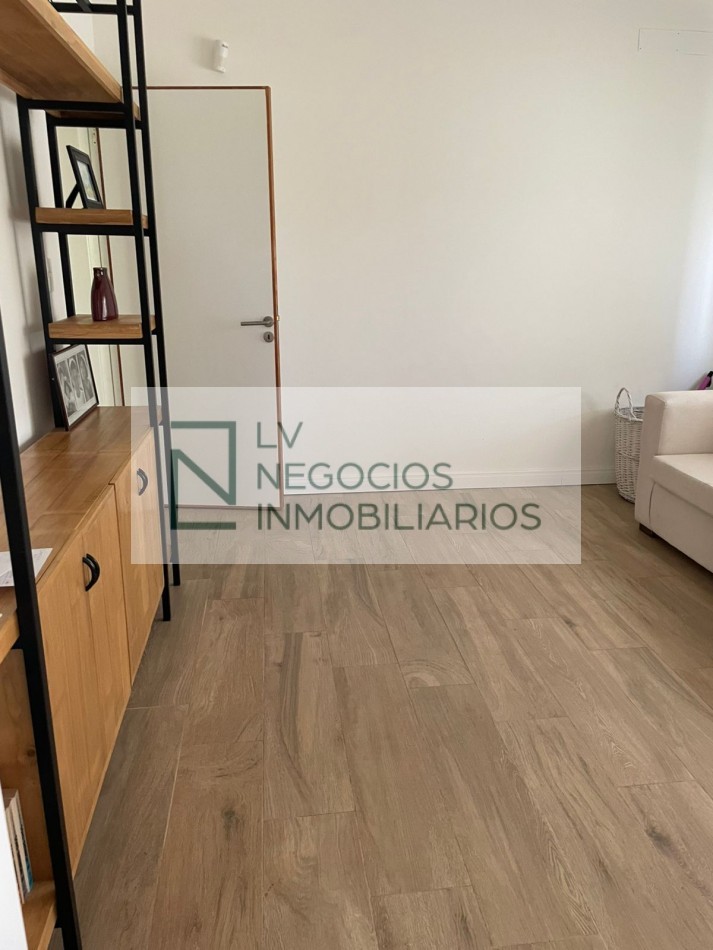 CASA EN LA ANGOSTURA