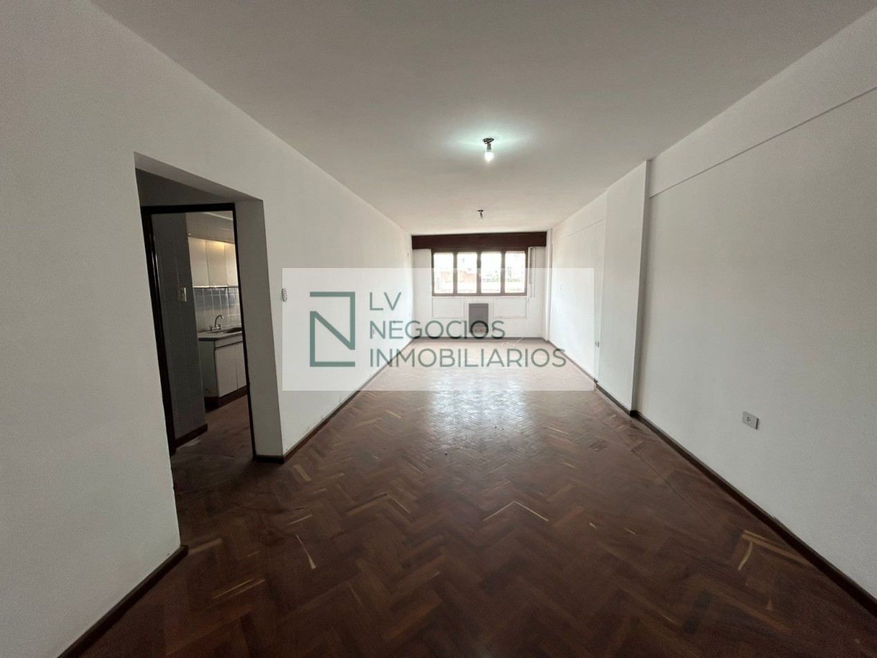 Departamento 3 dormitorios Microcentro