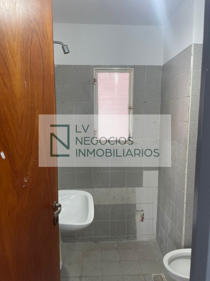 Departamento los Juncaros 350, Coperativa Bancaria