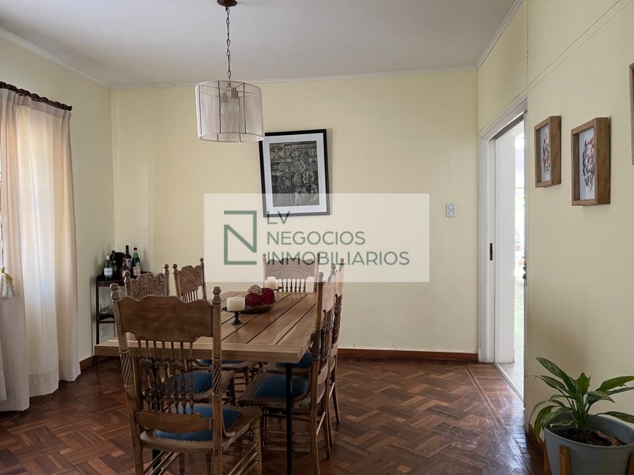 Casa Dean Funes al 500