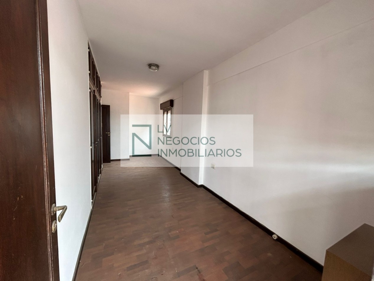 Departamento 3 dormitorios Microcentro